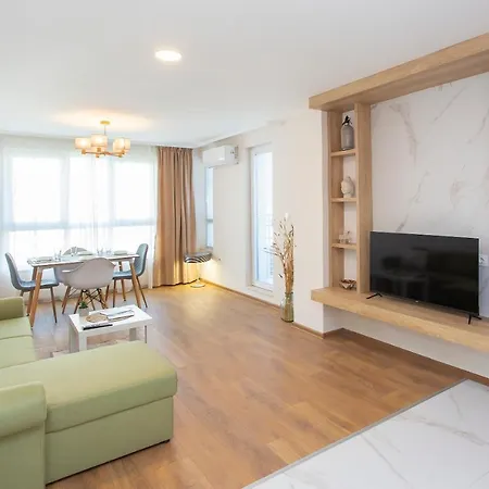 Brand New One Bedroom Zenit 6 Apartment Burgas